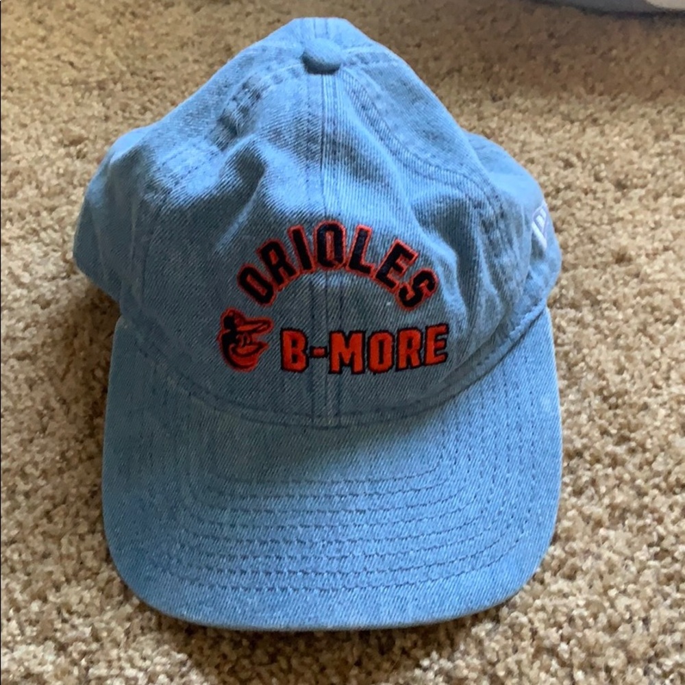 NWOT VS Pink MLB Hat